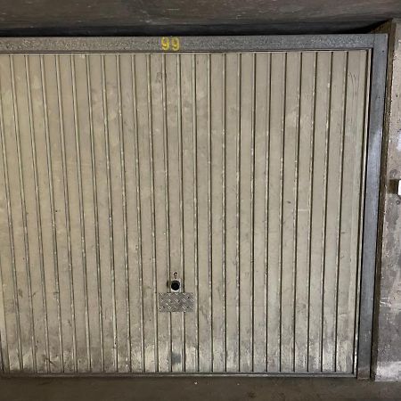 Superbe Appartement Avec Place De Parking Gratuit Strasburgo Esterno foto