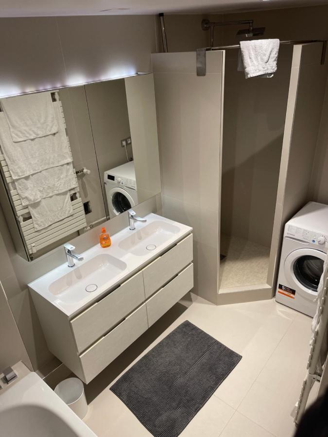 Superbe Appartement Avec Place De Parking Gratuit Strasburgo Esterno foto