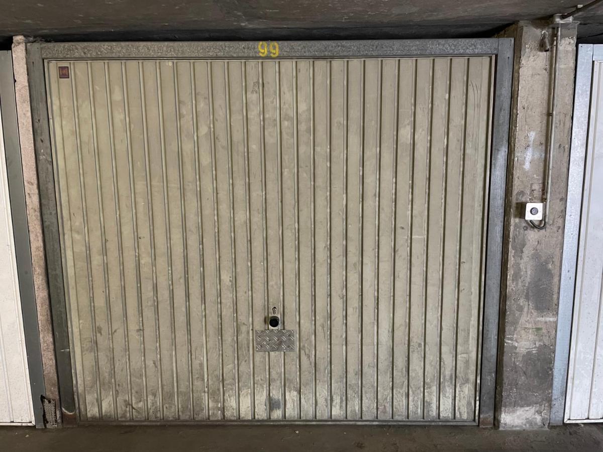 Superbe Appartement Avec Place De Parking Gratuit Strasburgo Esterno foto