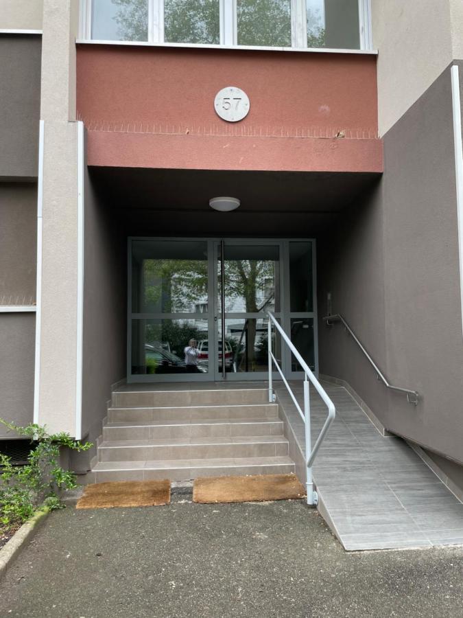 Superbe Appartement Avec Place De Parking Gratuit Strasburgo Esterno foto