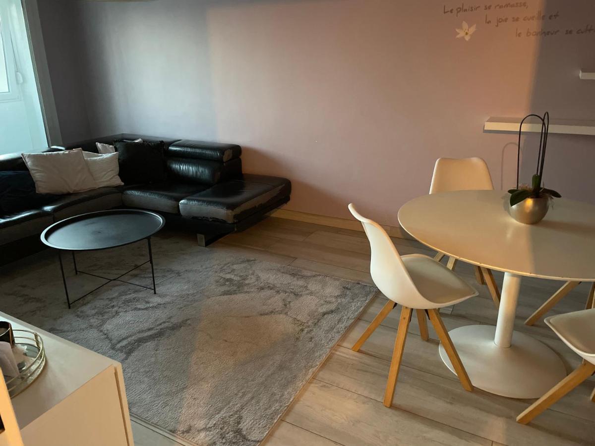 Superbe Appartement Avec Place De Parking Gratuit Strasburgo Esterno foto